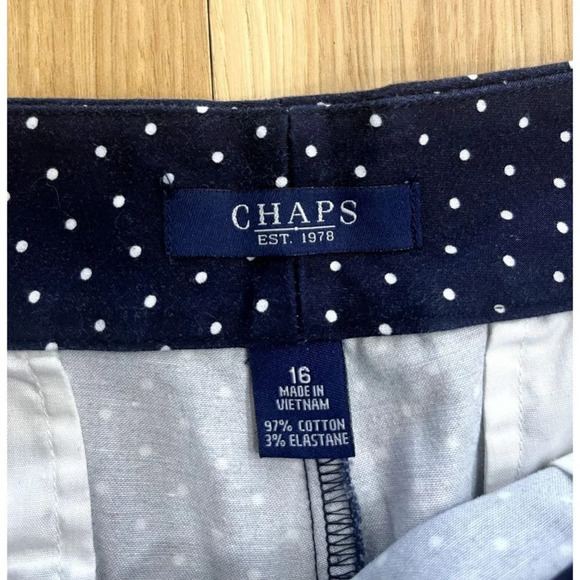 Chaps Navy Blue White Polka Dot Bermuda Shorts 16 - Picture 3 of 4